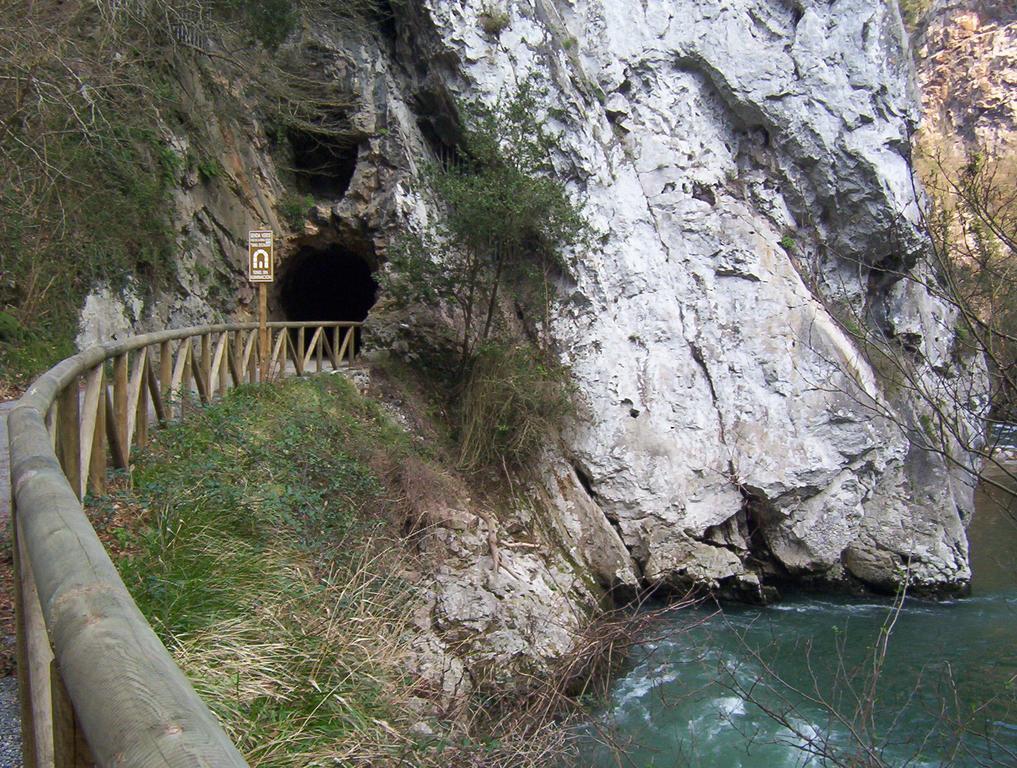 Ca Maria Santa Proaza